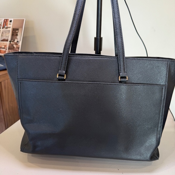 Tory Burch Robinson Tote Black - Picture 2 of 16